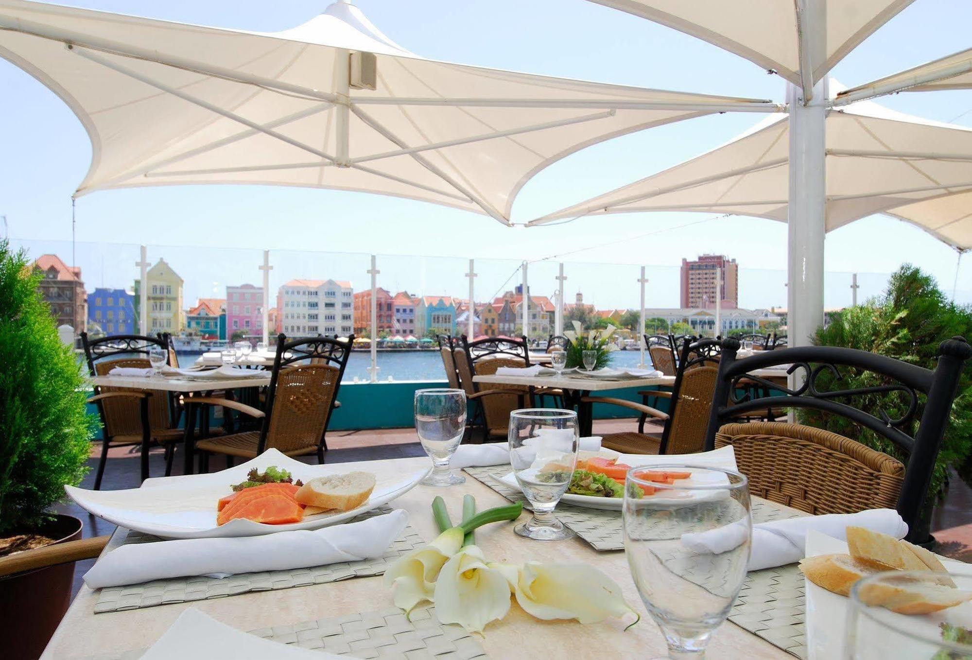 Otrobanda Hotel Willemstad Restoran gambar